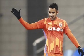 包含总决赛转会风云：拜仁慕尼黑盯上锋线强援，王曼昱或成交易筹码的词条